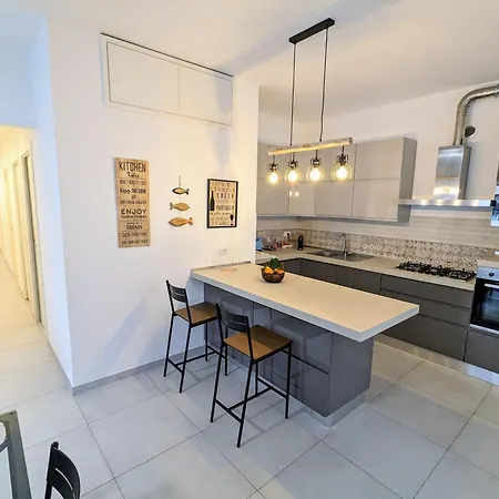 Profumo Di Mare - Ristrutturato A 50 M Dal Mare Levanto